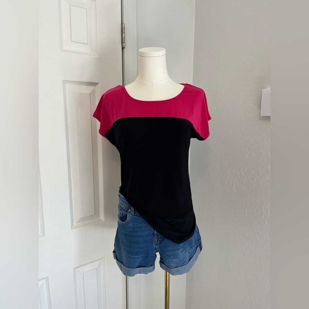 Colorblock Women's Top - Black and Pink